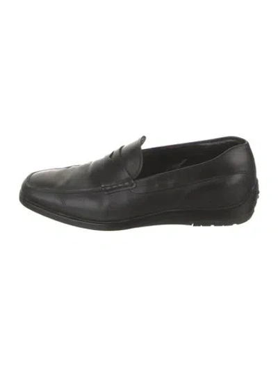 Pre-owned Tod's Leather Loafers In Black