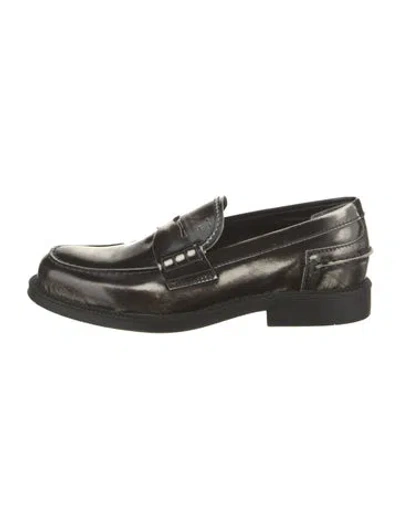 Pre-owned Tod's Leather Loafers In Black