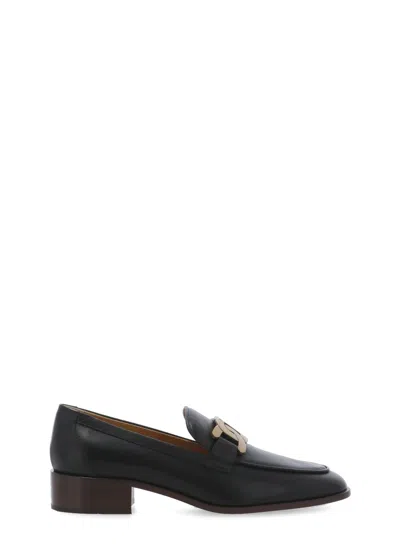 Tod's Leather Loafers In Black