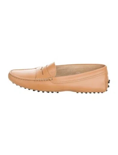 Pre-owned Tod's Leather Loafers In Brown
