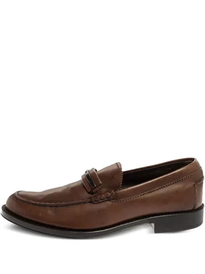 Pre-owned Tod's Leather Loafers In Brown