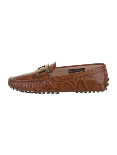 Pre-owned Tod's Leather Loafers In Brown