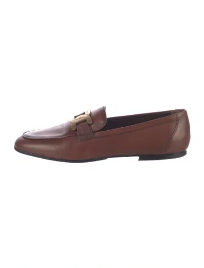 Pre-owned Tod's Leather Loafers In Brown