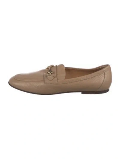 Pre-owned Tod's Leather Loafers In Brown