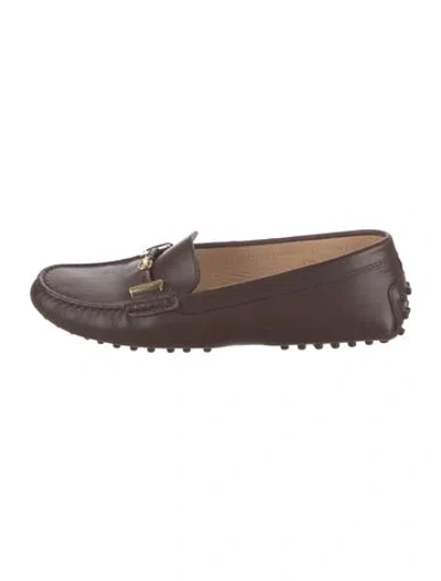 Pre-owned Tod's Leather Loafers In Brown