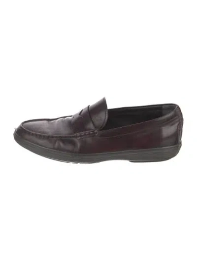 Pre-owned Tod's Leather Loafers In Burgundy