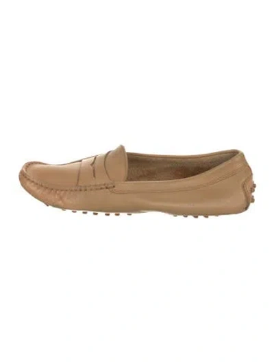 Pre-owned Tod's Leather Loafers In Neutral