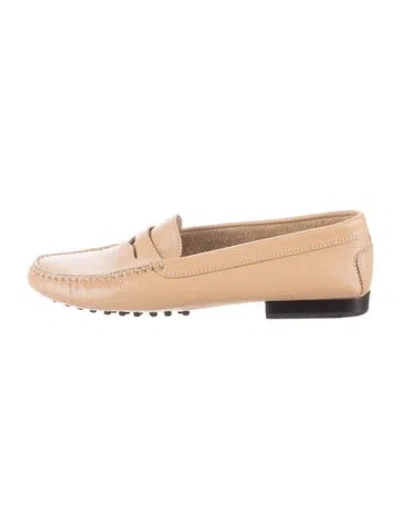 Pre-owned Tod's Leather Loafers In Neutral