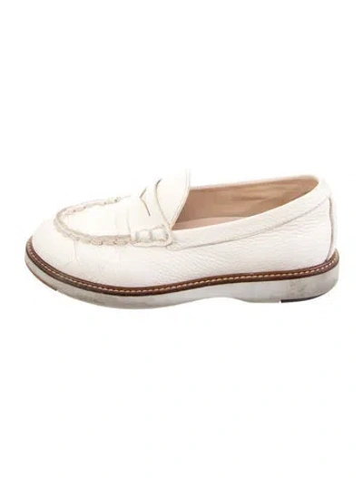 Pre-owned Tod's Leather Loafers In Neutral