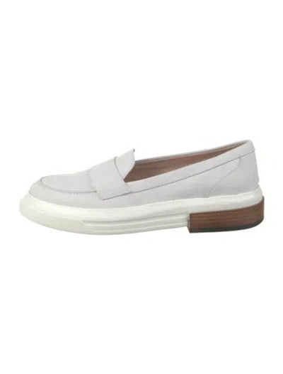 Pre-owned Tod's Leather Loafers W/ Tags In White