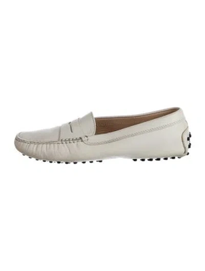 Pre-owned Tod's Leather Loafers In White