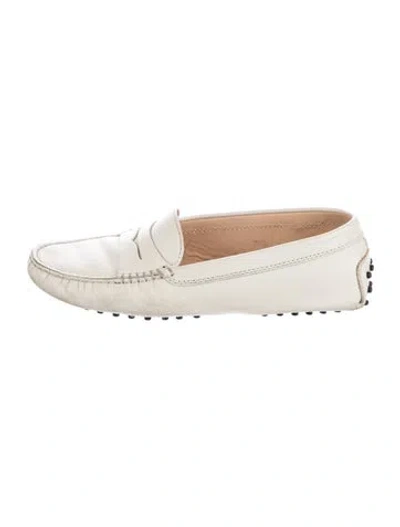 Pre-owned Tod's Leather Loafers In White