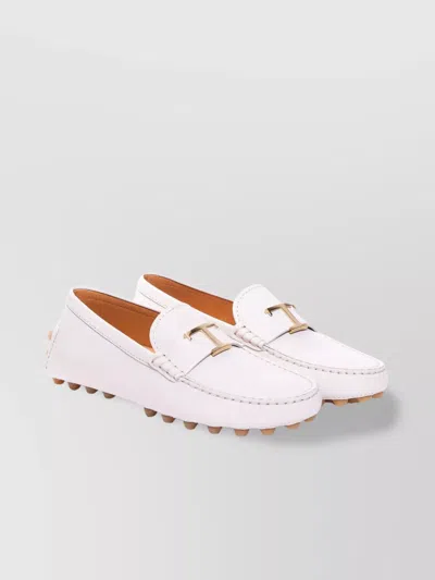 Tod's Leather Moc Toe Loafers With Gold-tone Hardware In White