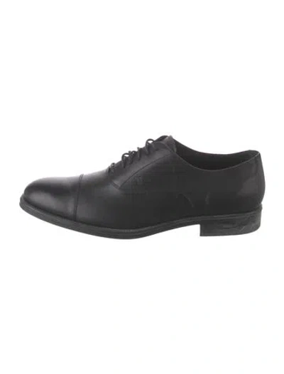 Pre-owned Tod's Leather Oxfords In Black