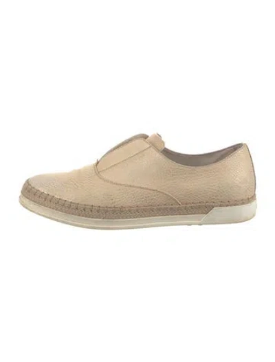 Pre-owned Tod's Leather Oxfords In Neutral