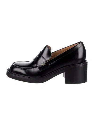Pre-owned Tod's Leather Pumps In Black
