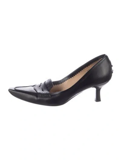 Pre-owned Tod's Leather Pumps In Black