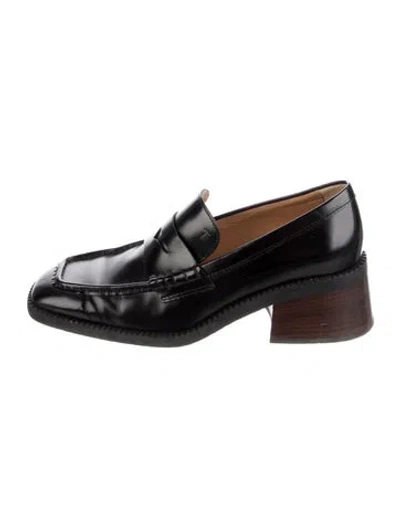 Pre-owned Tod's Leather Pumps In Black