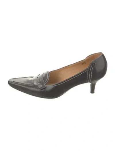 Pre-owned Tod's Leather Pumps In Multi