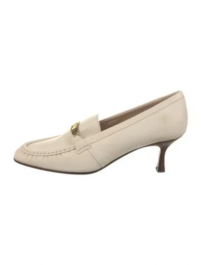 Pre-owned Tod's Leather Pumps In Neutral