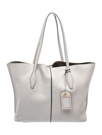 Pre-owned Tod's Leather Rest Large In Gray