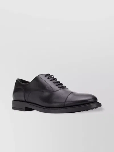 Tod's Leather Round Toe Oxford Shoes