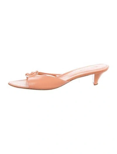 Pre-owned Tod's Leather Sandals In Orange