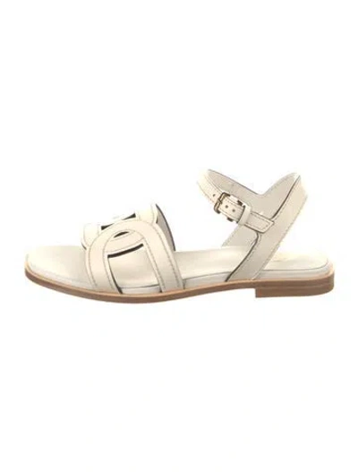 Pre-owned Tod's Leather Sandals In White