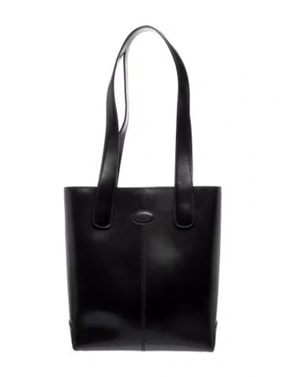 Pre-owned Tod's Leather Shoulder Bag In Black
