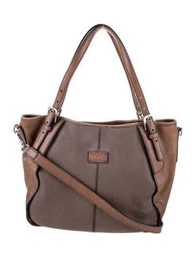 Pre-owned Tod's Leather Shoulder Bag In Brown