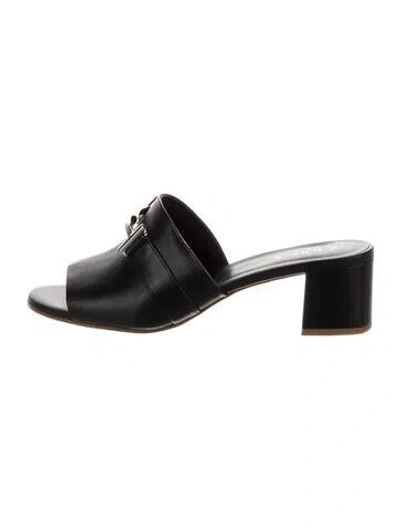 Pre-owned Tod's Leather Slides In Black