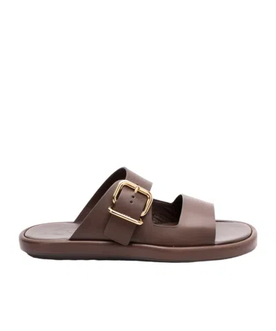 TOD'S LEATHER SLIDES