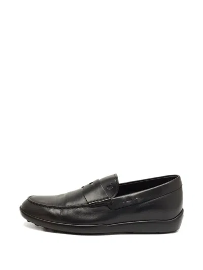 Pre-owned Tod's Leather Slip-on Loafers In Black