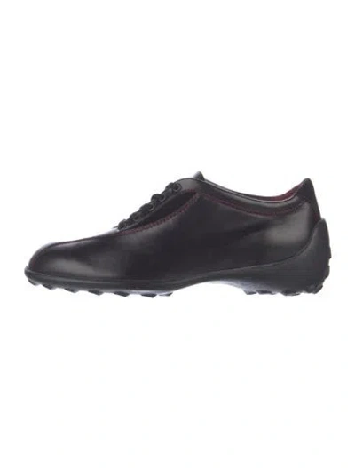 Pre-owned Tod's Leather Sneakers In Black