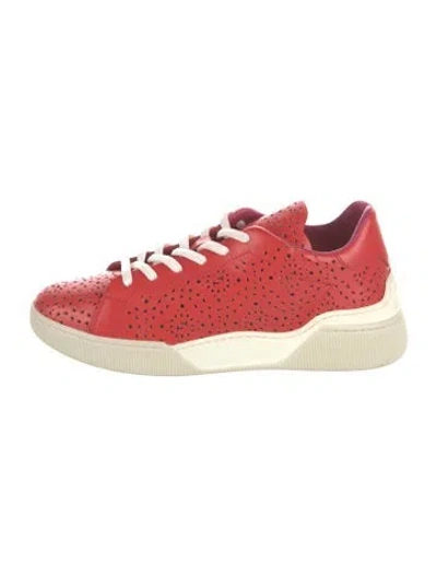 Pre-owned Tod's Leather Sneakers In Red