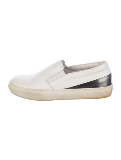 Pre-owned Tod's Leather Sneakers In White