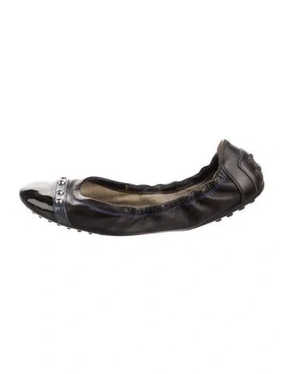 Pre-owned Tod's Leather Studded Accents Ballet Flats In Black