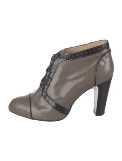 Pre-owned Tod's Leather Tassel Accents Pumps In Gray