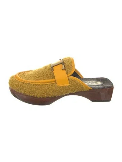Pre-owned Tod's Leather Trim Embellishment Mules In Yellow