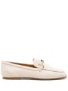 Tod's Chain-link Grained Leather Loafers In Beige