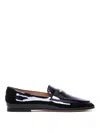 Tod's Patent Leather Loafers In Negro