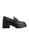 Tod's Semi-shiny Leather Heeled Loafers With Metal Chain Shoes In Black