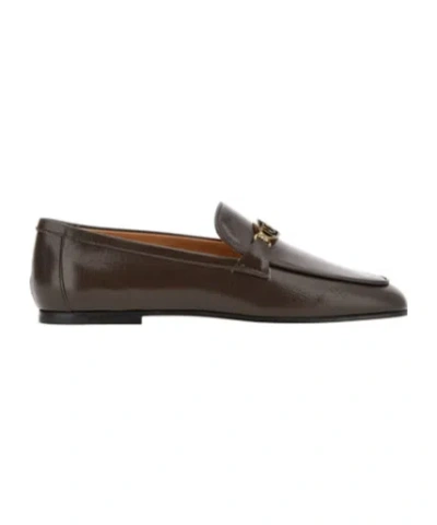 Tod's Logo-plaque Leather Loafers In Brown