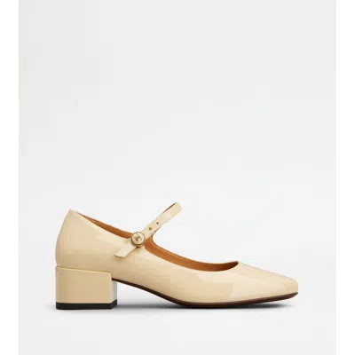 Tod's Mary Jane Pumps In Patent Leather In Gold