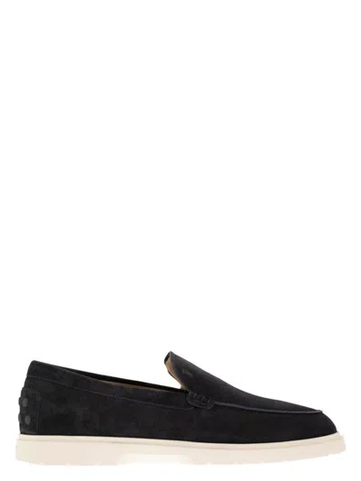 TOD'S MEN'S SUEDE ALMOND TOE LOAFERS
