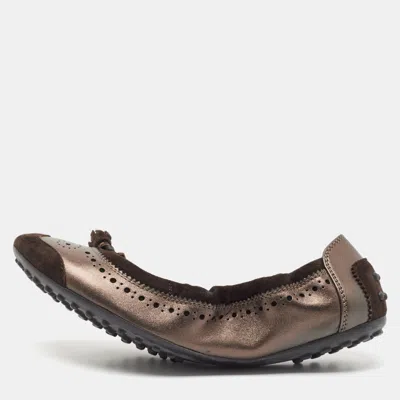 Pre-owned Tod's Metallic Brown Nubuck And Leather Bow Scrunch Ballet Flats Size 37