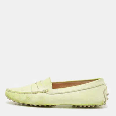 Pre-owned Tod's Neon Green Two-tone Leather Slip On Loafers Size 36