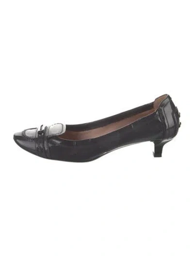 Pre-owned Tod's Patent Leather Ballet Flats In Black