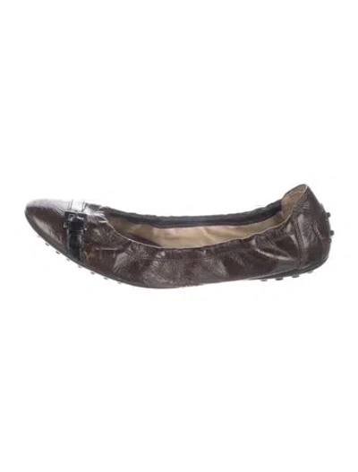 Pre-owned Tod's Patent Leather Ballet Flats In Brown