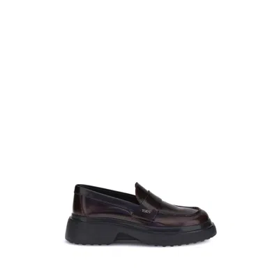 Tod's Patent Leather Loafers In Black